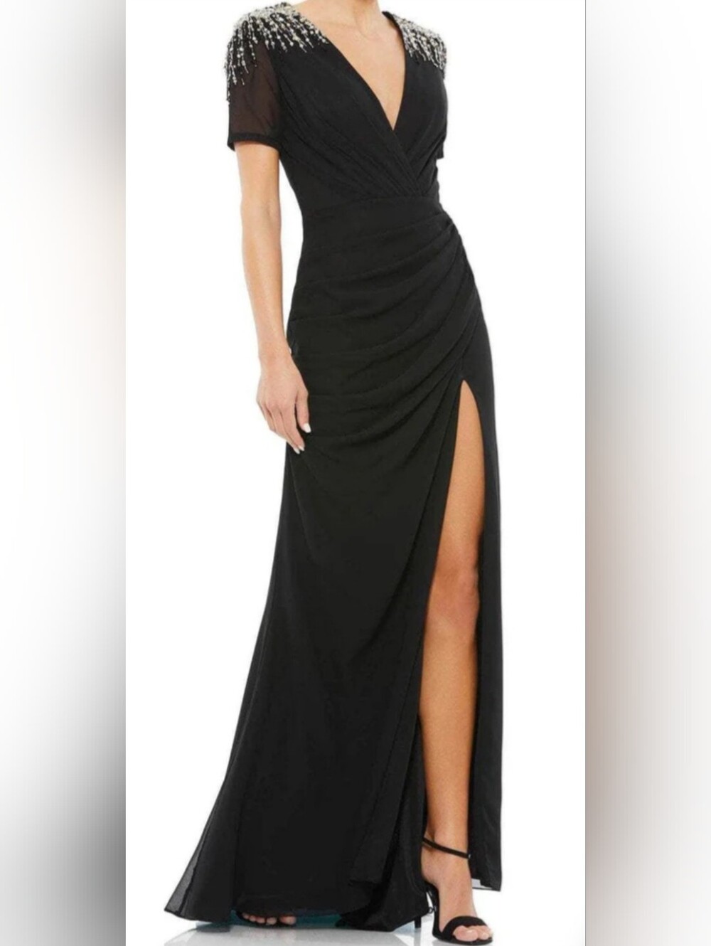 Mac Duggal 55704 Black Beaded Shoulder Wrap Evening Gown Size 4